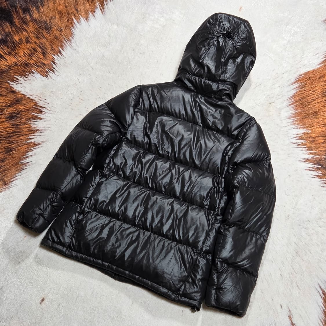 아디다스 퍼플 로고 구스다운 후드 패딩 상품이미지5