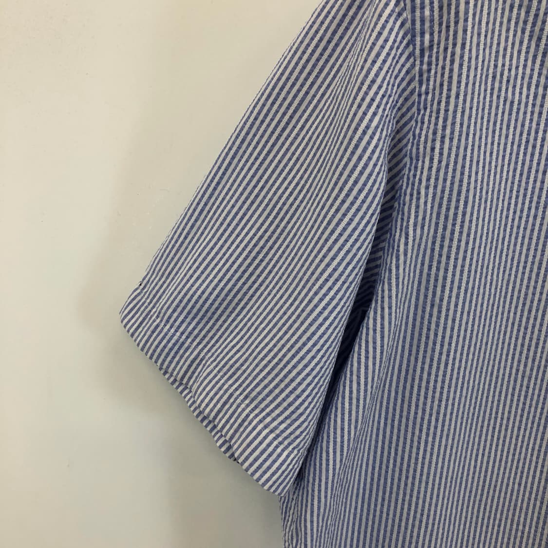 헤지스 시어서커 자수로고 반팔셔츠 100 상품이미지3