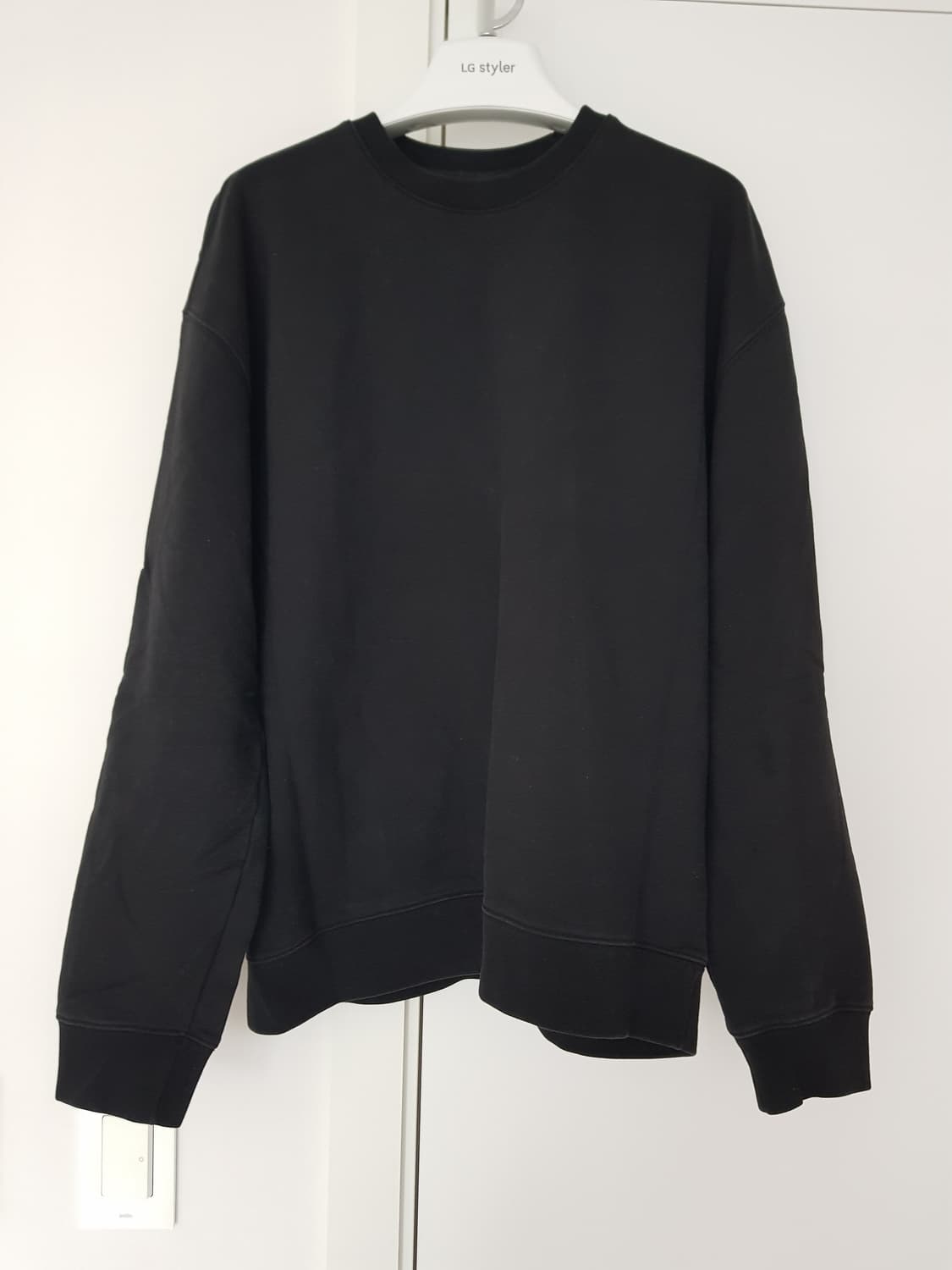 [M] 소버먼트 맨투맨 상품이미지1