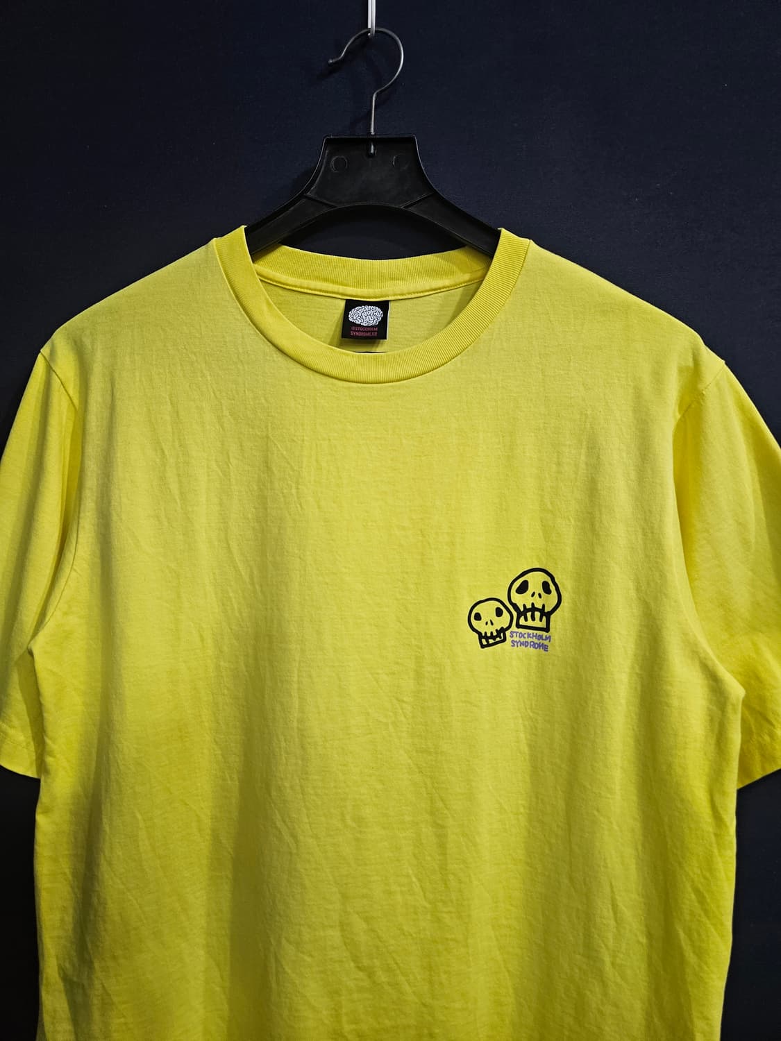 스톡홀름 프린팅 옐로우 남성 오버핏 100~105 반팔티  상품이미지6