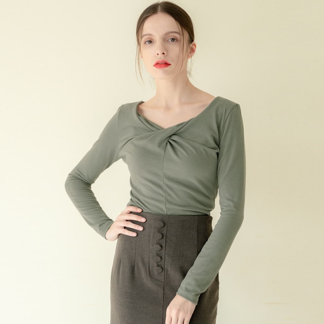 320쇼룸(320SHOWROOM) 트위스트 티셔츠 55 새상품 상품이미지1