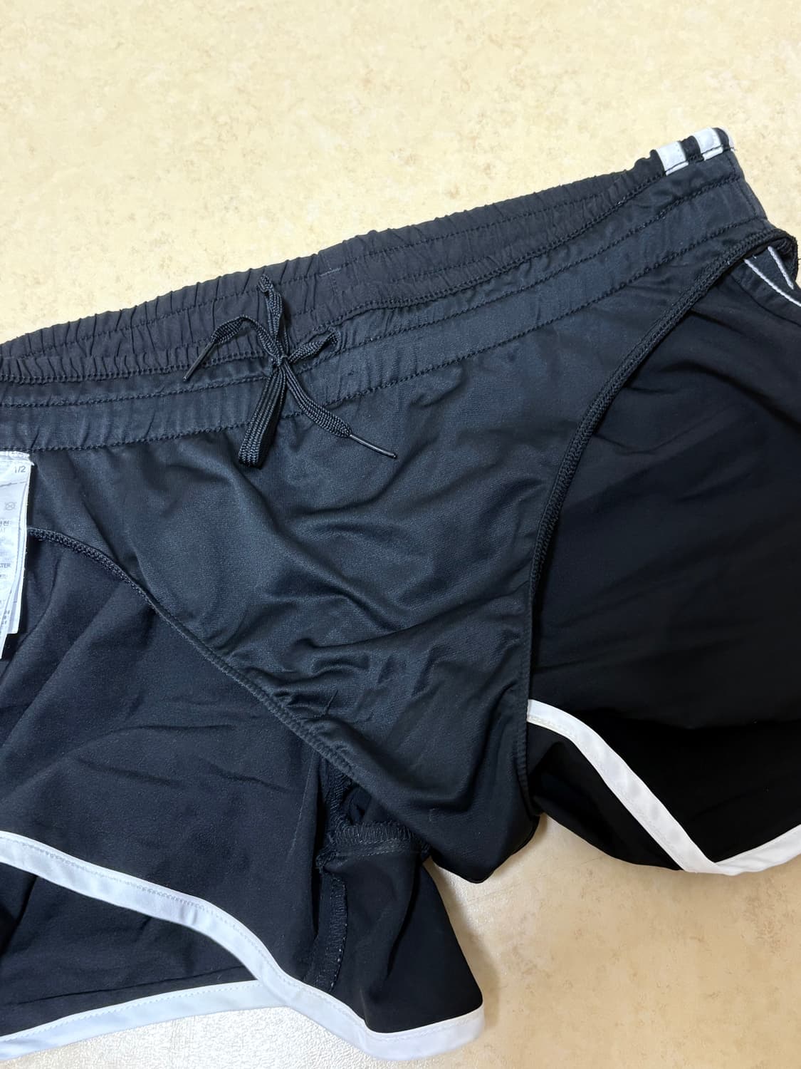 아디다스 여성용 러닝팬츠 M20 반바지 블랙 L  상품이미지4