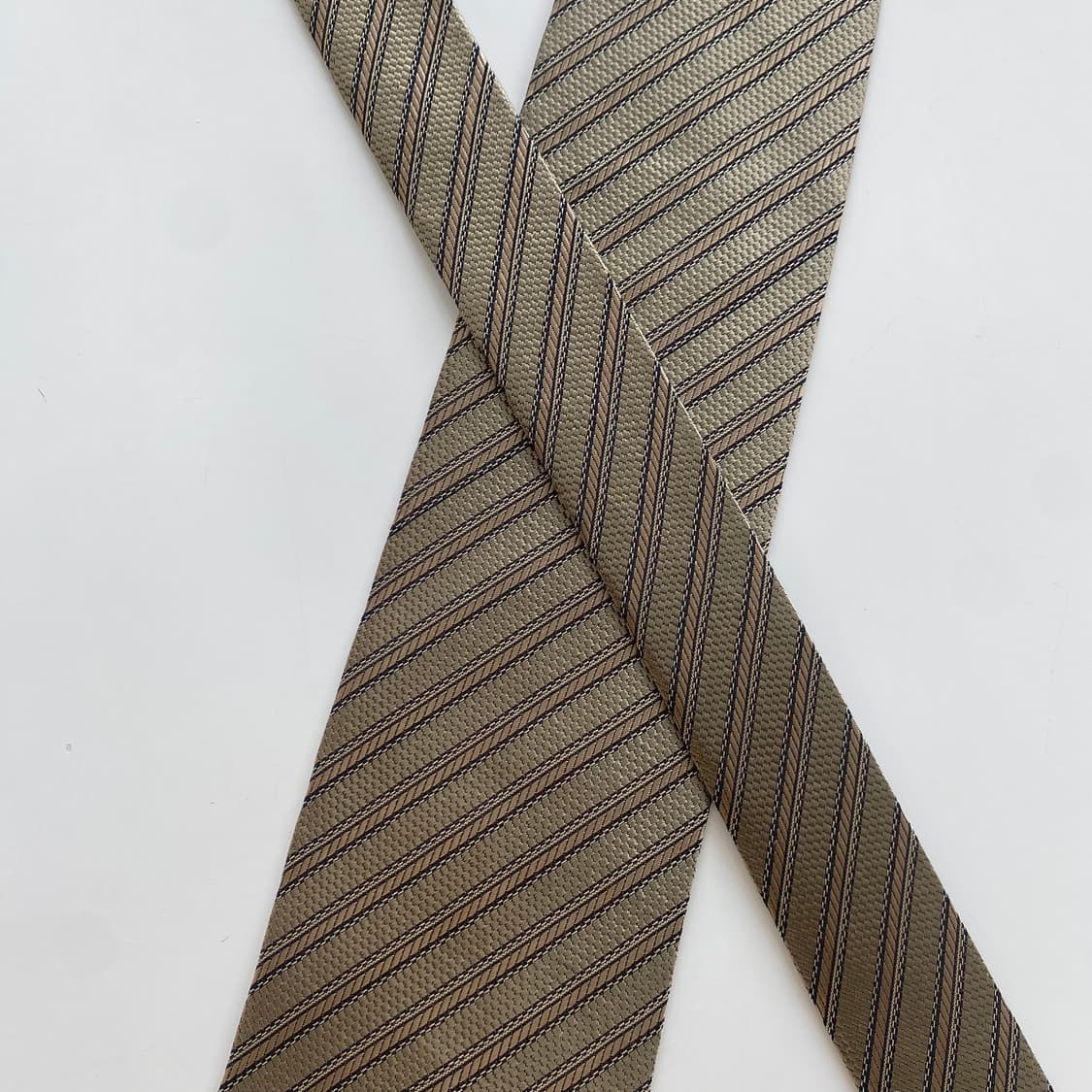 입생로랑(YSL) 명품 정품 넥타이 상품이미지7