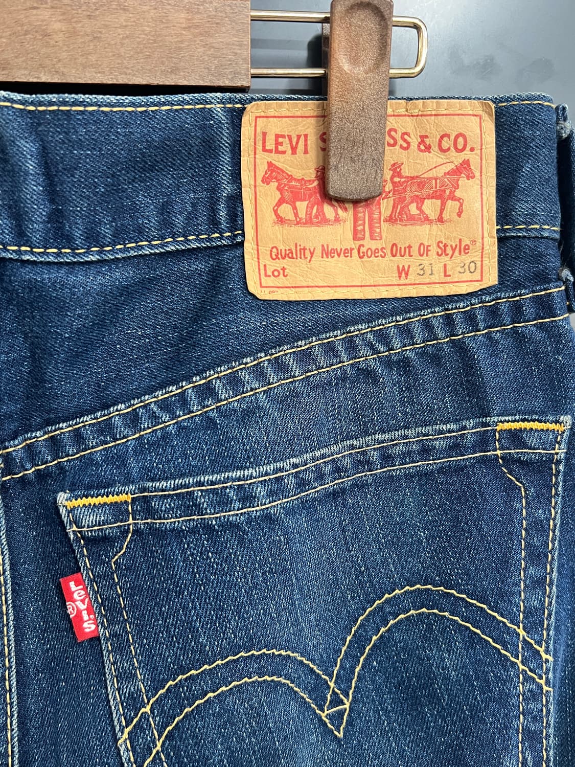 Levis 리바이스 아이코닉 스트레이트 데님 팬츠 상품이미지3