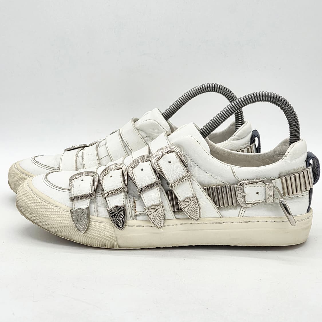  Toga pulla 토가 우먼스 벨크로 로우탑 스니커즈 (38)   상품이미지1