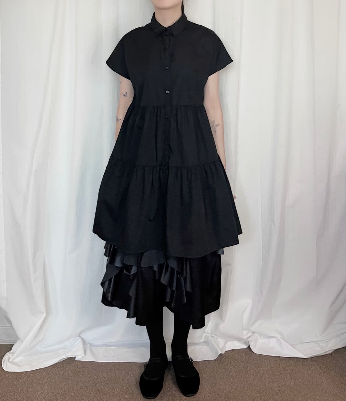 Tiered Shirring Long Shirt - Black 상품이미지1