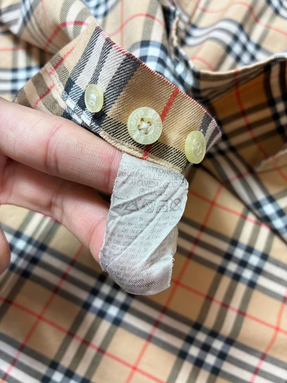 버버리 90's 노바체크 시그니처 셔츠 PN8792 상품이미지9