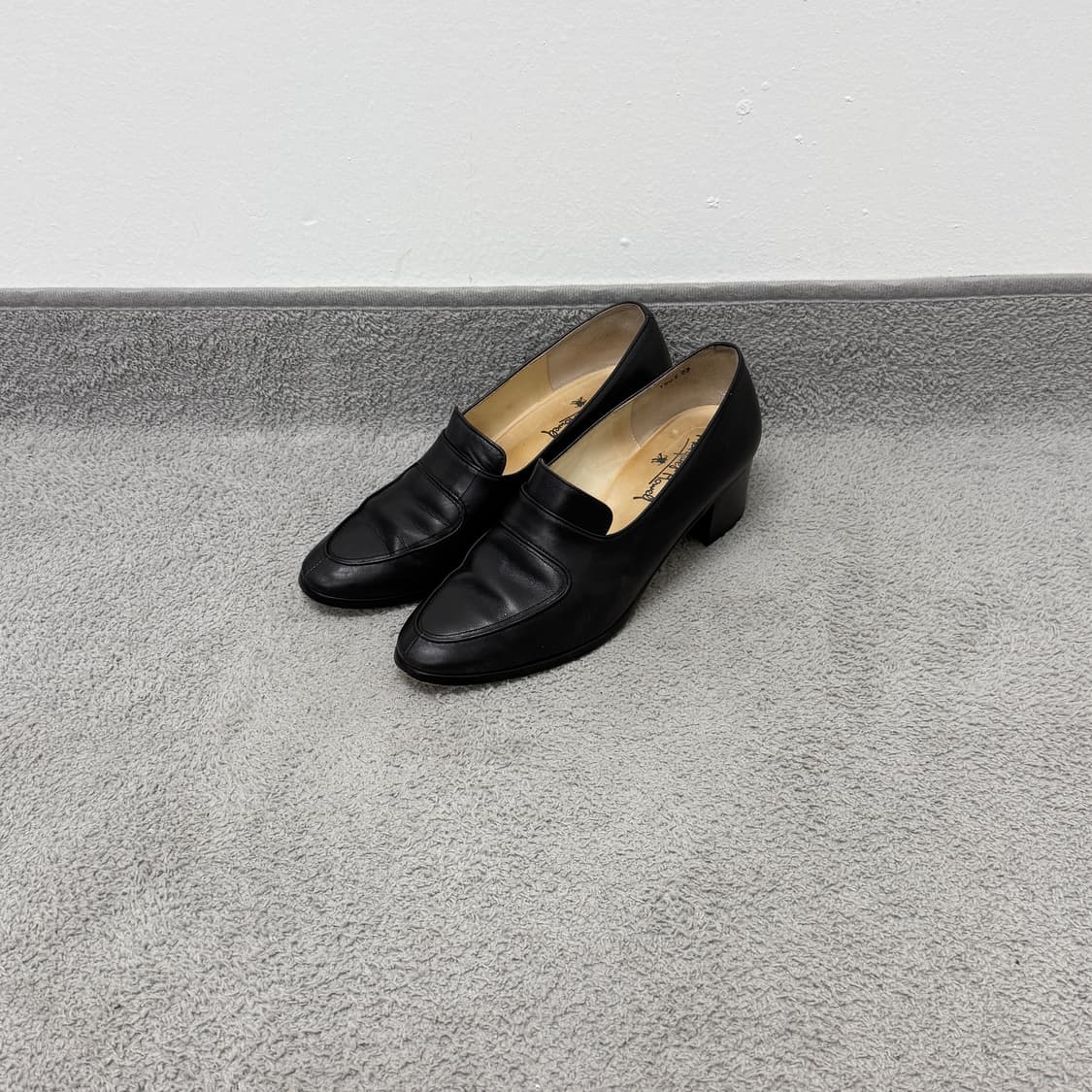 90s Margaret Howell mid heel loafers 상품이미지1