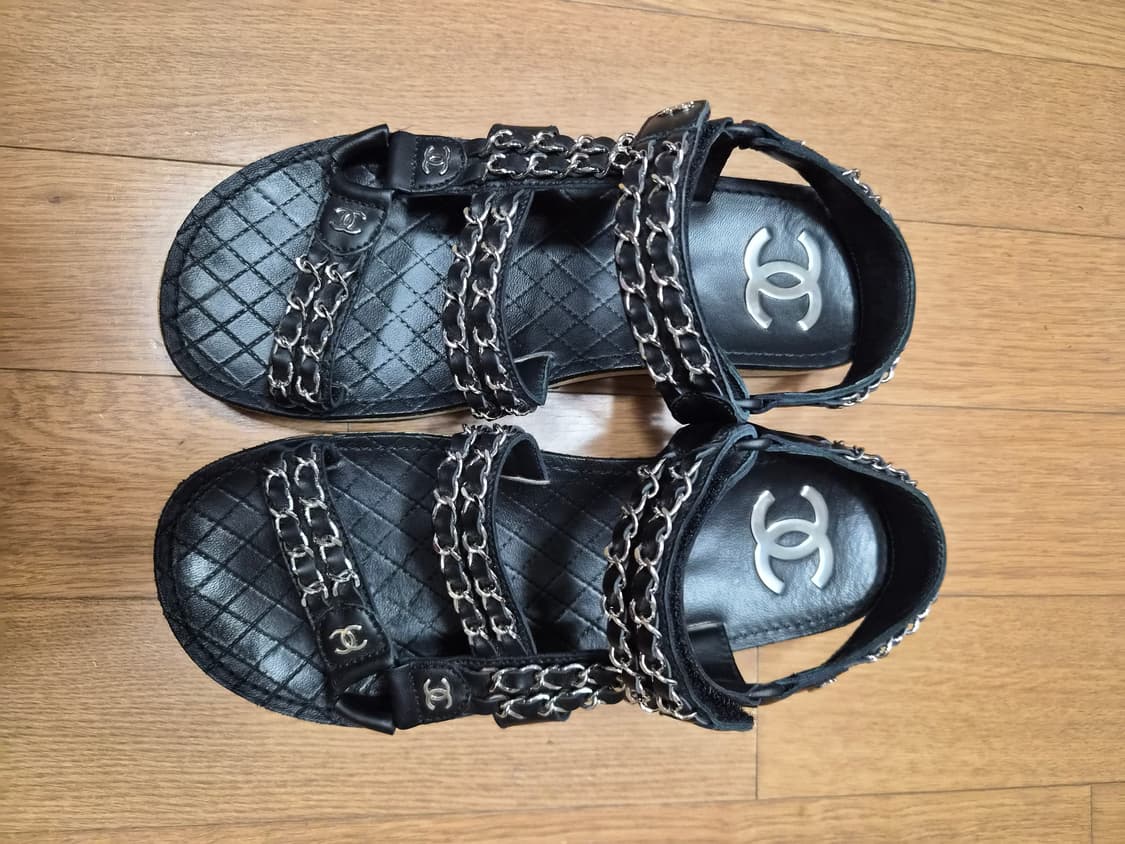 (정품) 샤넬 24SS 벨크로 샌들 38 (명품 여자 신발 슬리퍼 뮬 스 상품이미지2