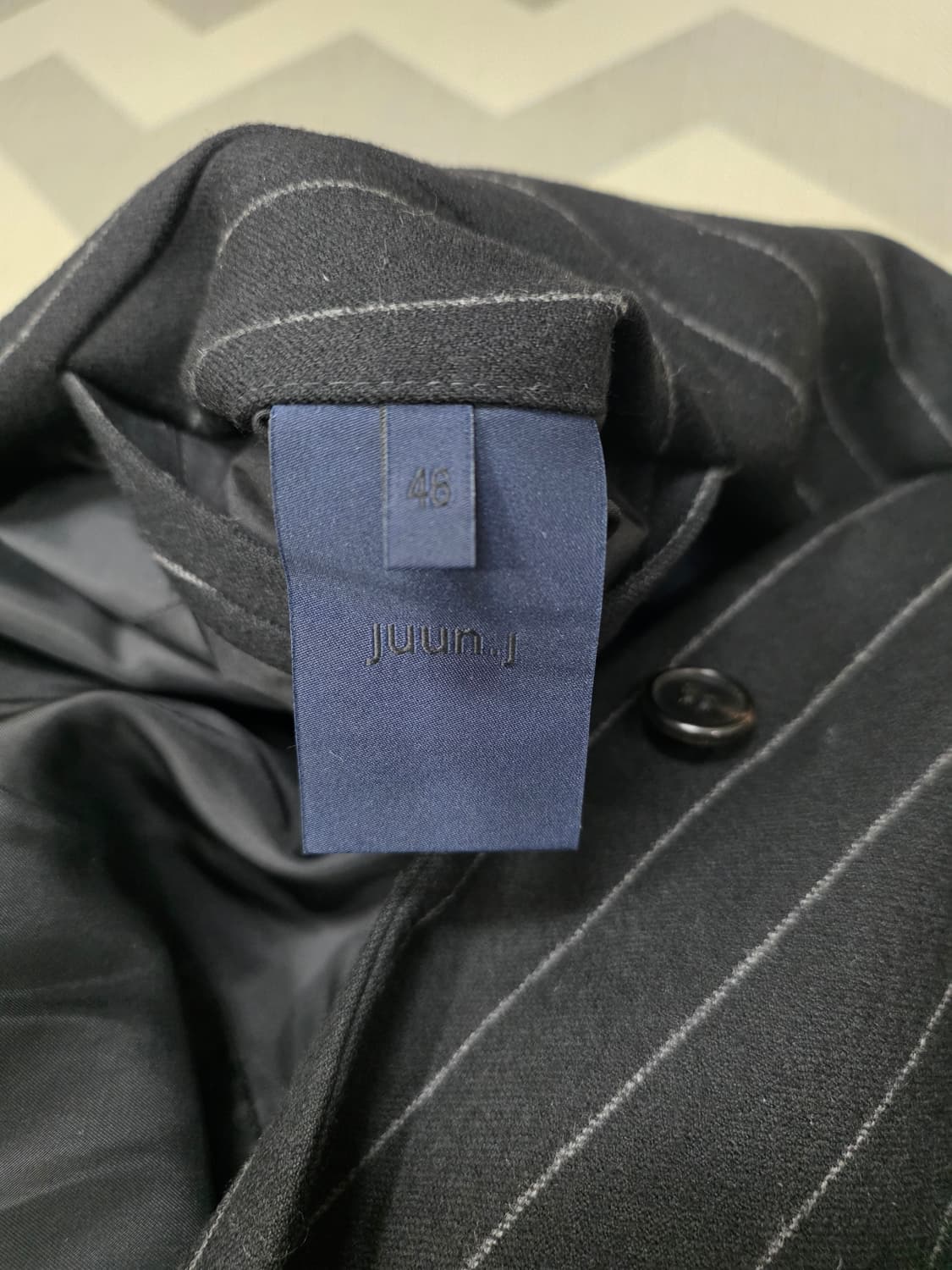 준지 핀스트라이프 오버핏 울 롱코트 46 (정가 139만원) 상품이미지6