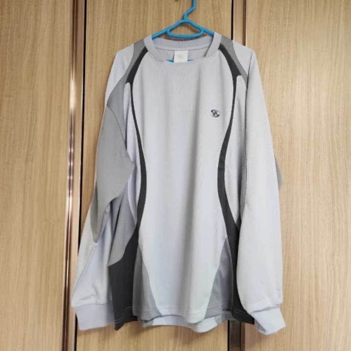 산산기어 23fw 롱슬리브 스카이블루 1사이즈 상품이미지2