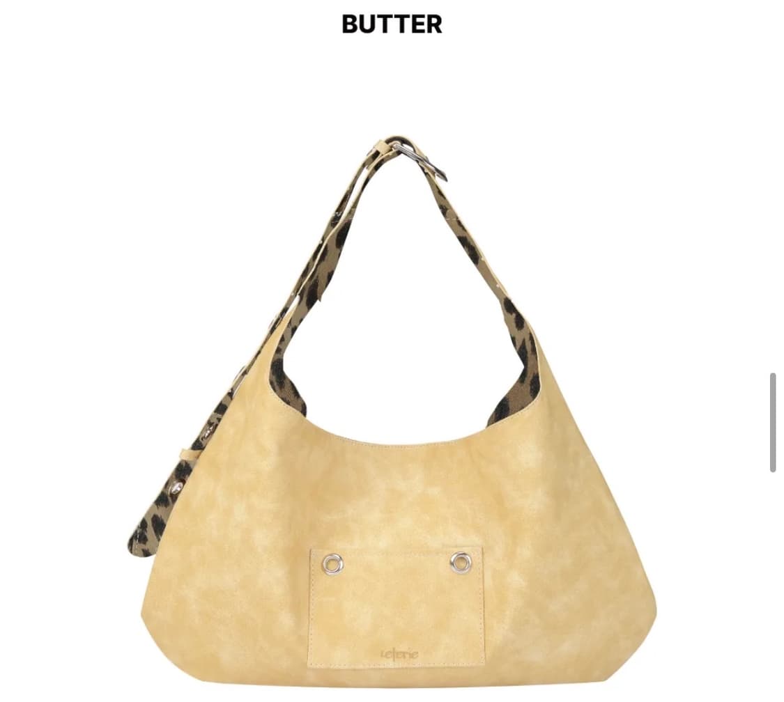 레터리 버클 리버시블 숄더백 버터&레오파드 상품이미지1