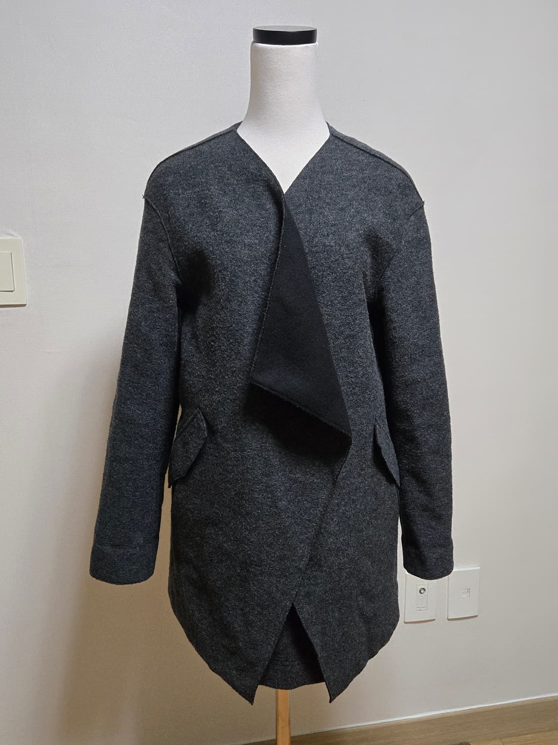 아떼바네사브루노 오픈 코트  상품이미지1