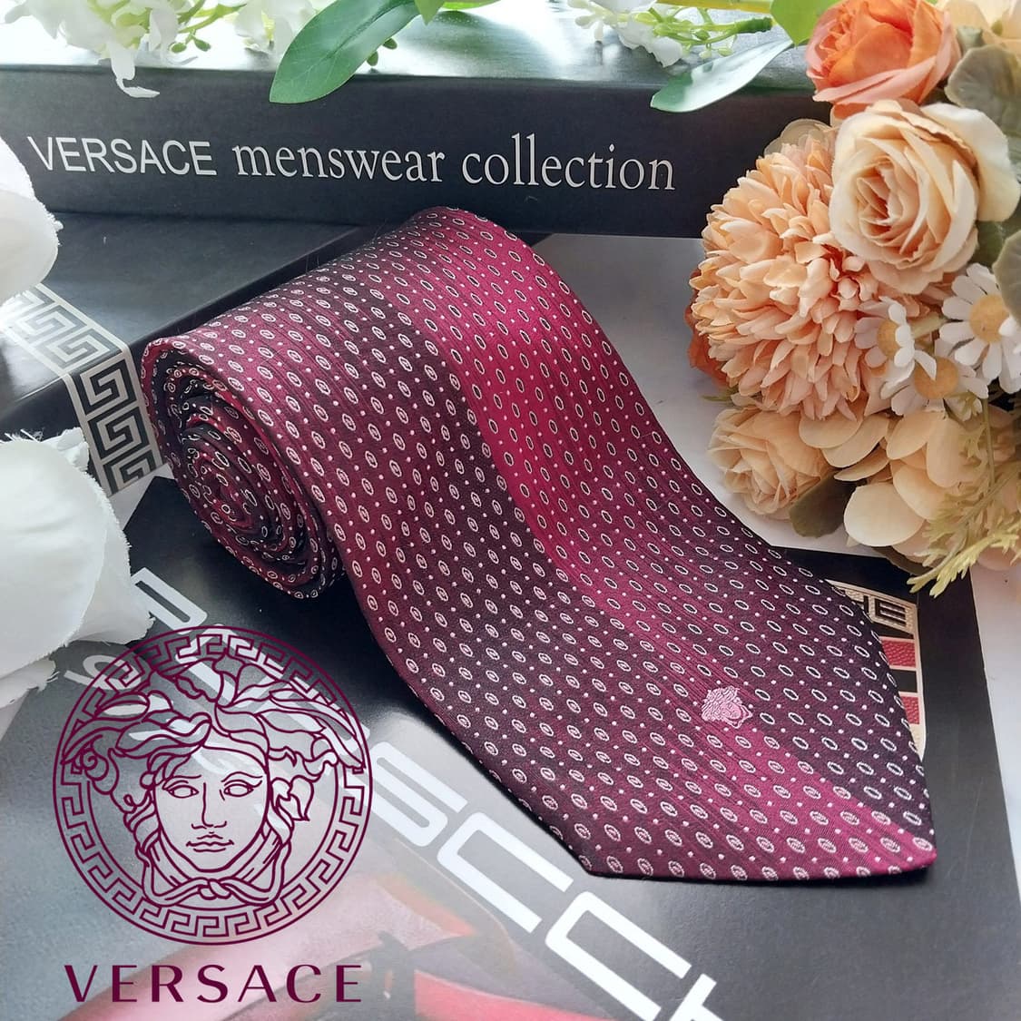 베르사체 실크 와인 도트 패턴 넥타이 9.2cm A+등급 K2102
 상품이미지1