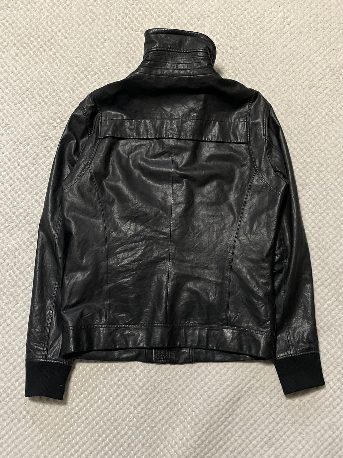 TATE 웨스턴 무드 램스킨 양가죽 하이넥 절개 레더 자켓 상품이미지2