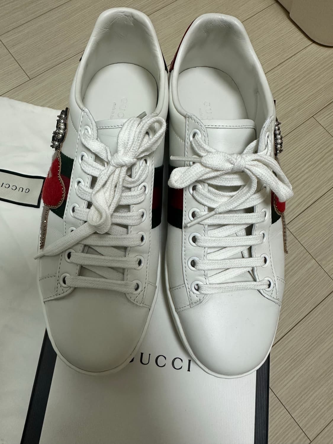 구찌스니커즈 상품이미지2