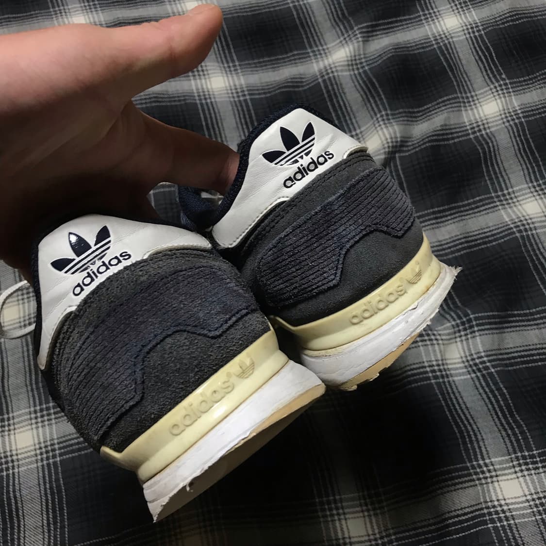 아디다스 오리지널 스니커즈 zx 700 네이비 270 상품이미지3