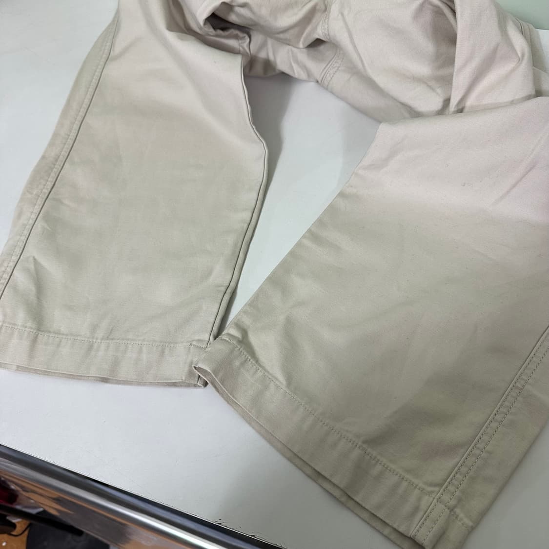 S 유니클로 라이트베이지 와이드핏 코튼 카고팬츠 상품이미지4