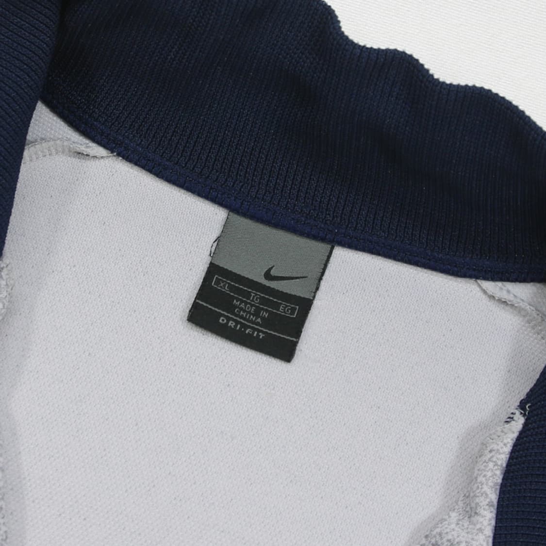 (착용컷) 나이키 올드스쿨 트랙 자켓 (남성용 108) 상품이미지5