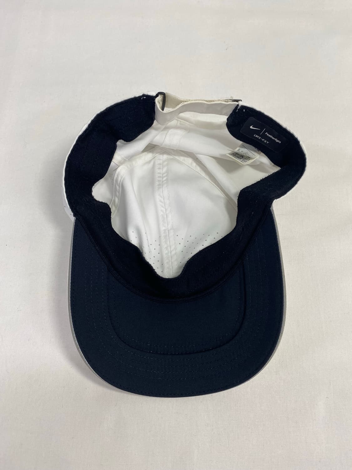 나이키 에어로빌 페더라이트 드라이핏 러닝 볼캡 상품이미지5
