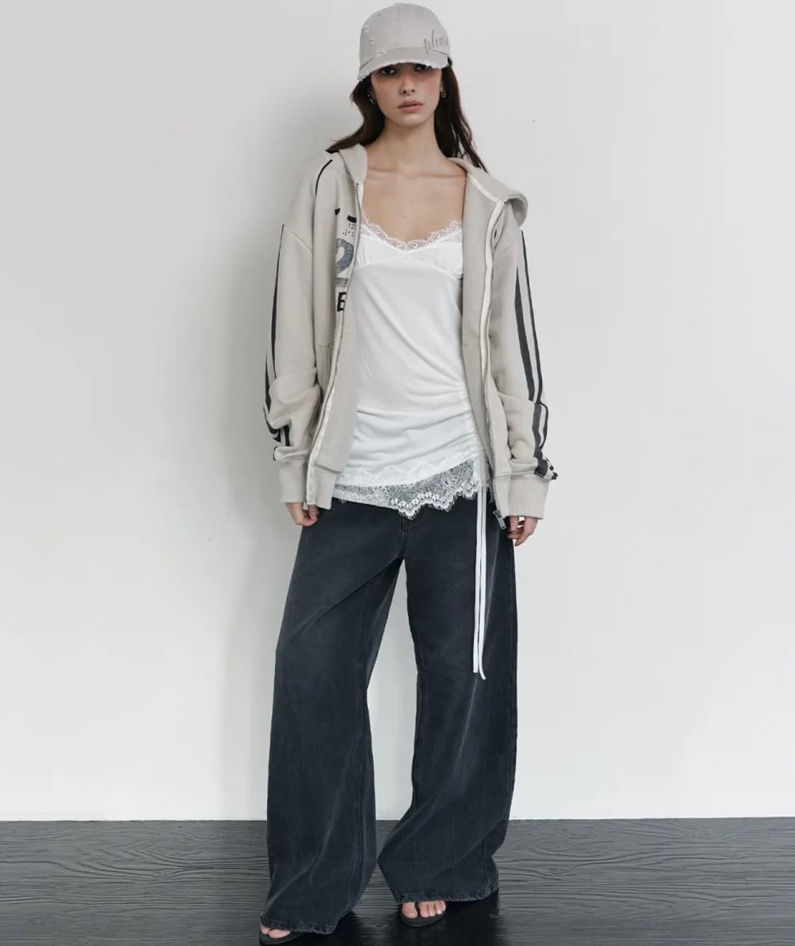 플리즈노팔로우 Ken Wide Flare Jeans  상품이미지1