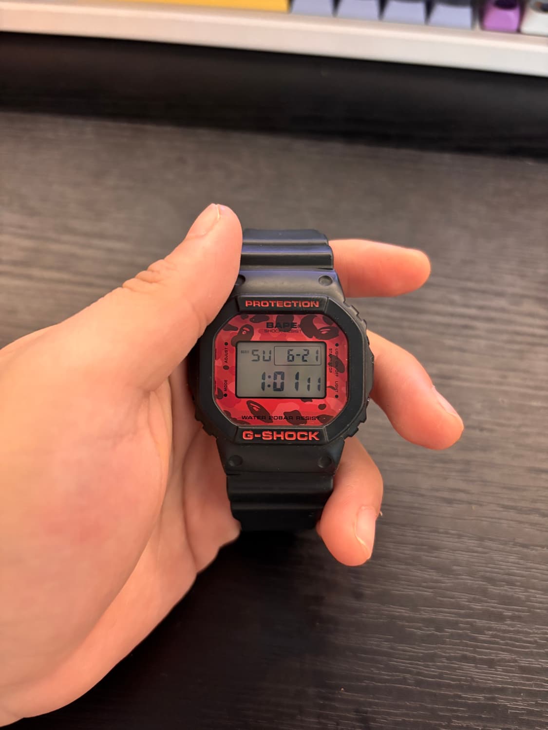 베이프]g-shock DW5600 레드 한정판[무음] 상품이미지1