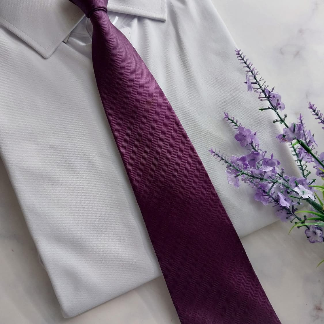 휴고보스 실크 퍼플 헤링본 넥타이 9cm B등급 K1159
 상품이미지6