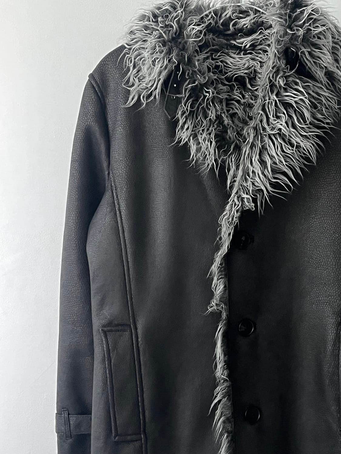 Faux Shearling Leather Coat 상품이미지6