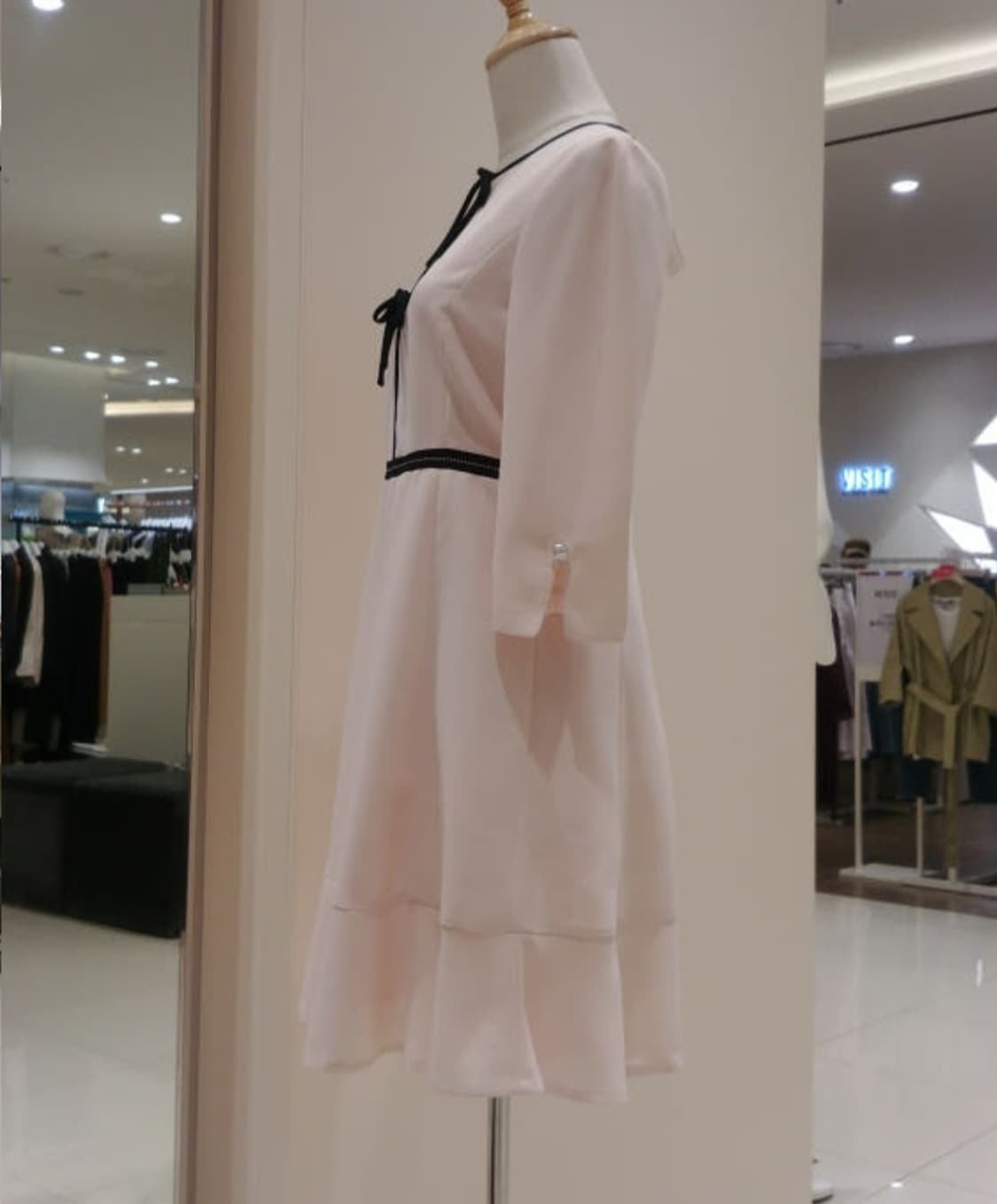 [66]라인 리본 포인트 원피스 상품이미지2