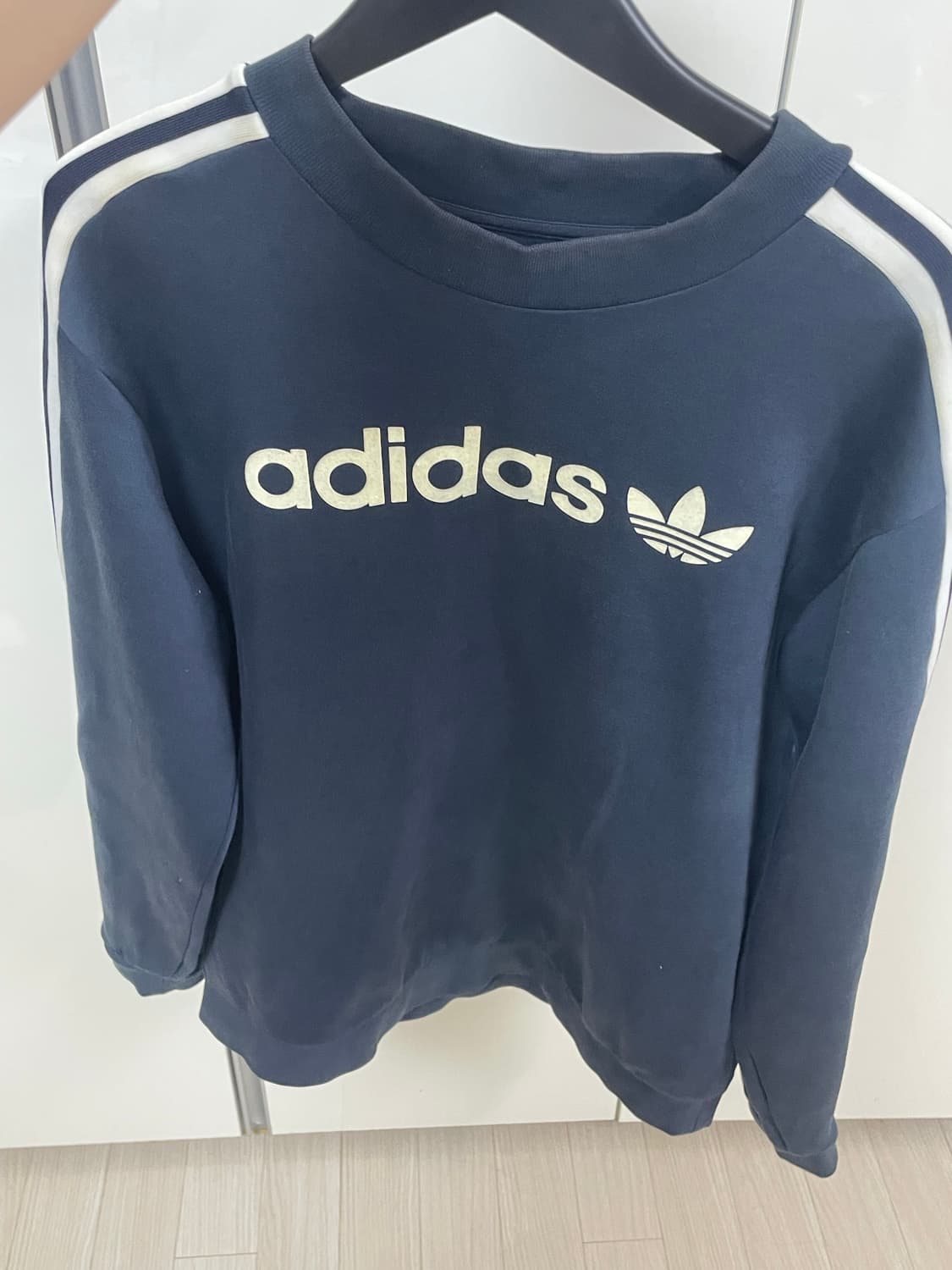 아디다스 맨투맨 상품이미지3