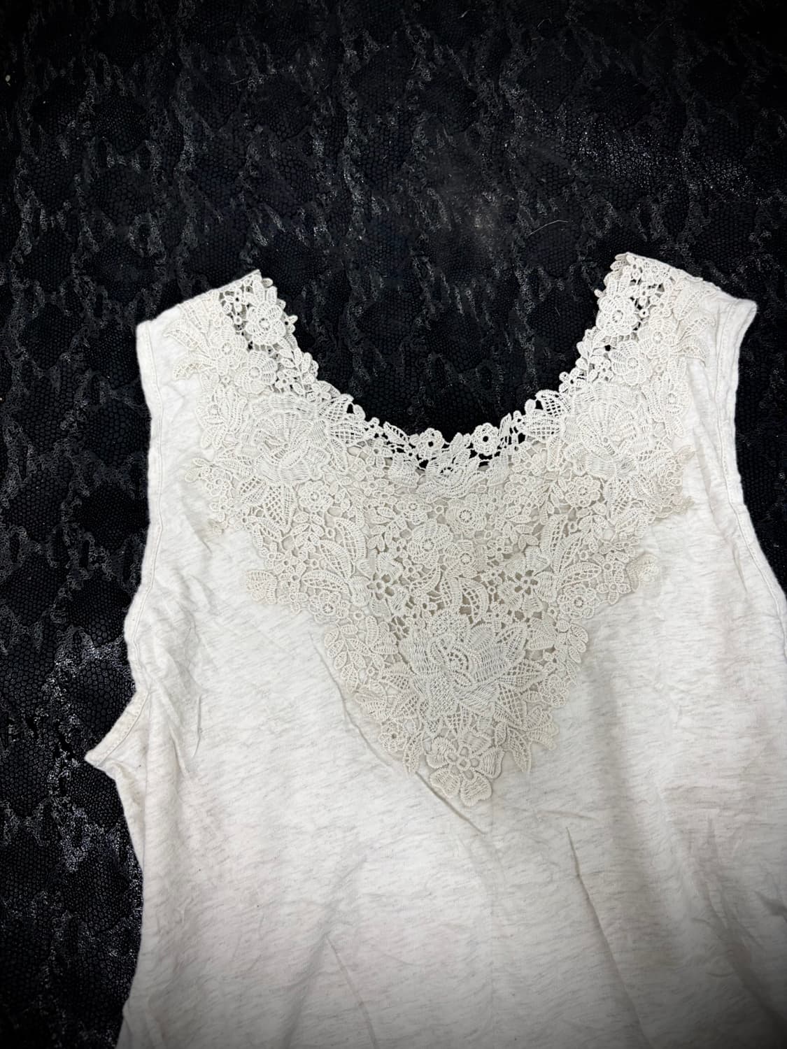 “Vintage” Lace Detail Sleeveless 상품이미지4