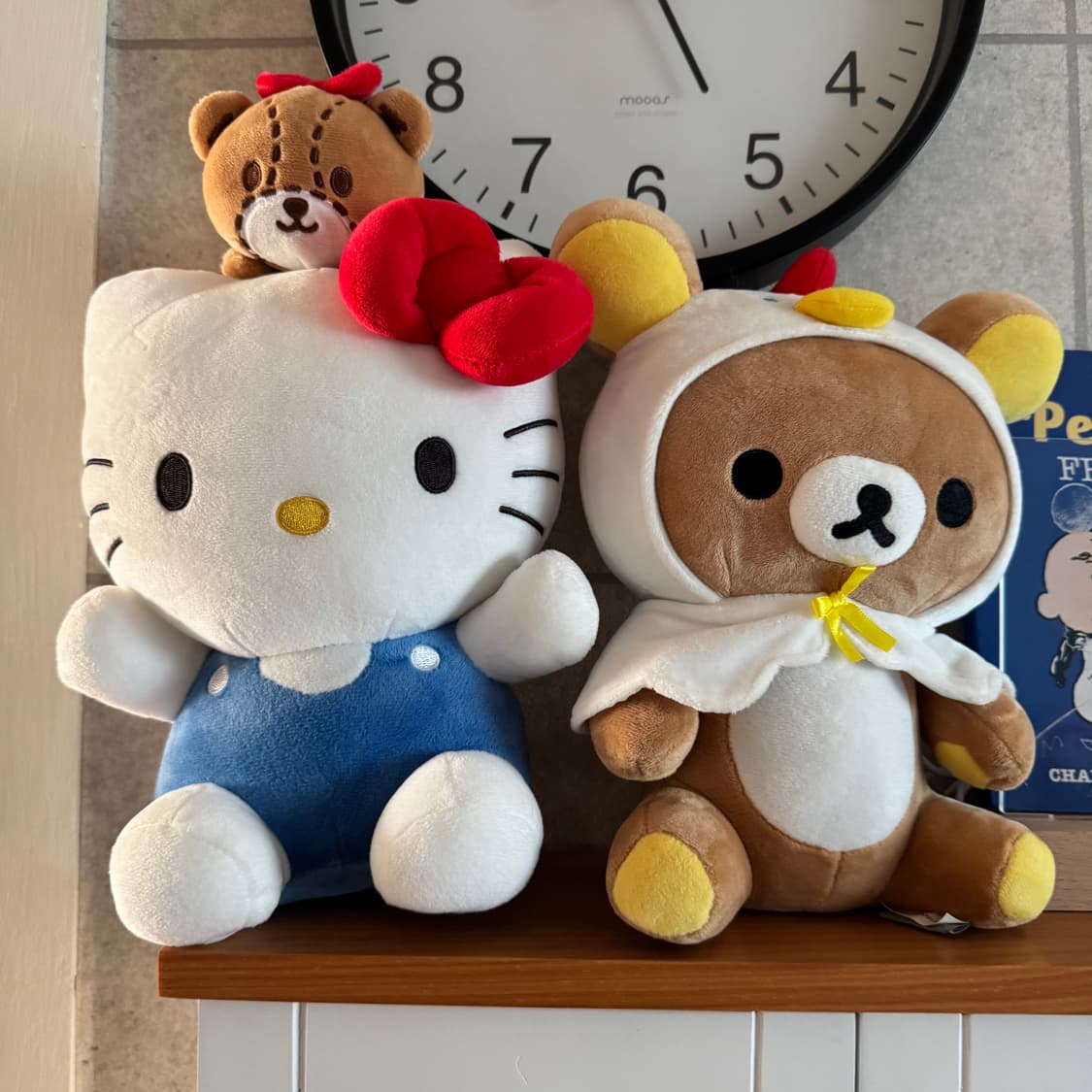 산리오 헬로키티 머리위 곰돌이 시팅 인형 중형 택있음 상품이미지10