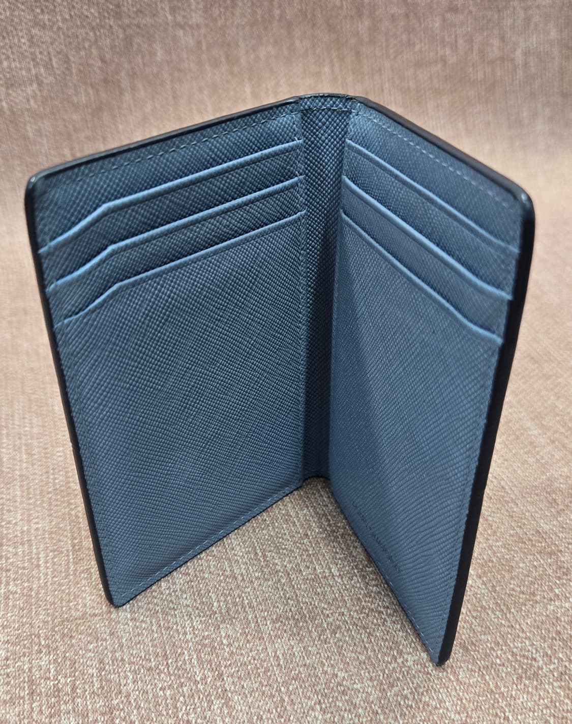 루이까또즈 남성  그레이 카드지갑 상태최상 상품이미지4