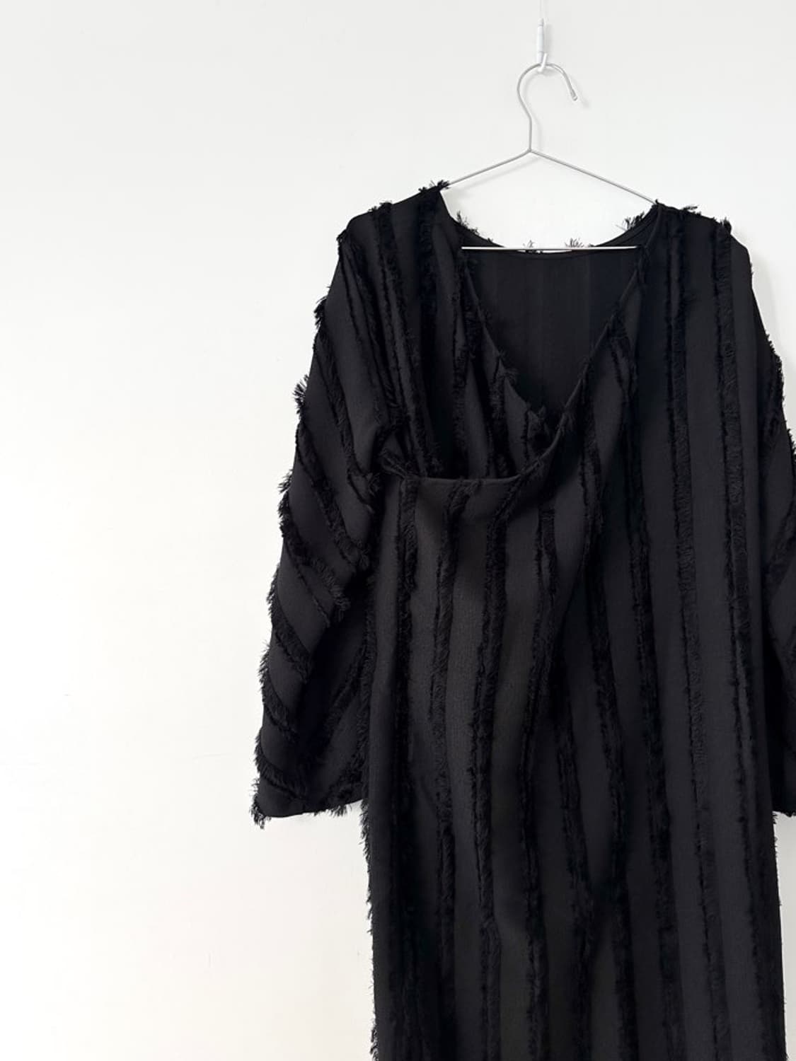 Tassel long wrap ops / black 상품이미지2
