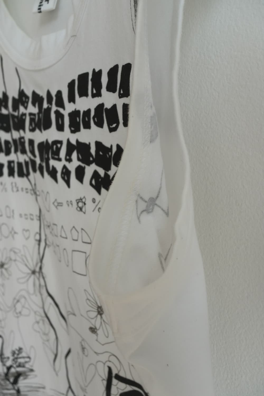 Noir Kei Ninomiya graphic tank top 상품이미지8