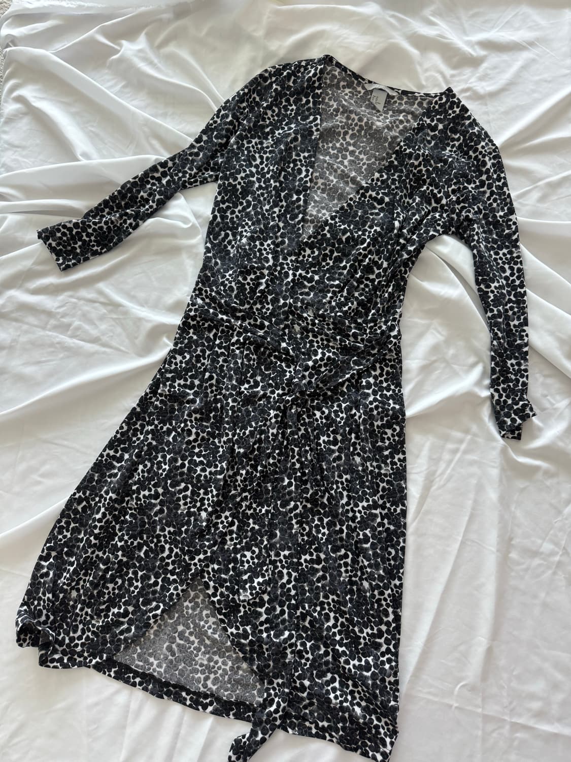 H&M 에이치엔엠 프린트 랩 원피스 상품이미지2