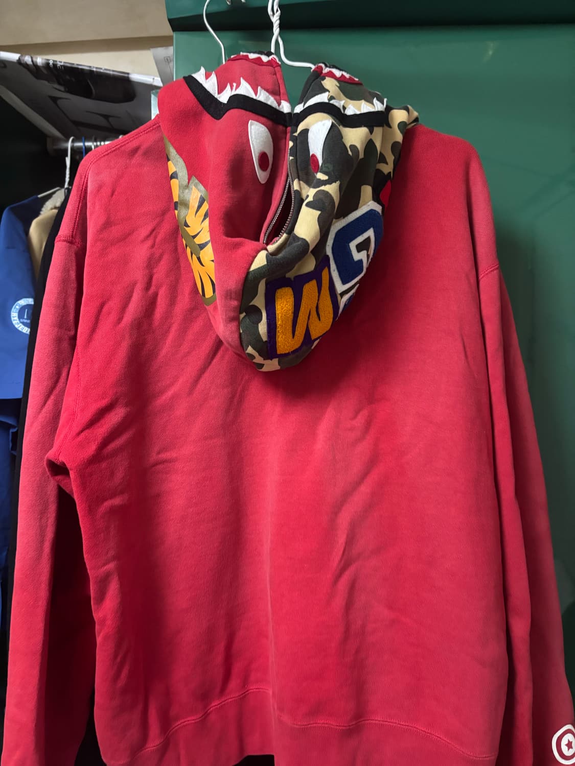 베이프 퍼스트 샤크 풀 집 후드 레드 M 상품이미지3