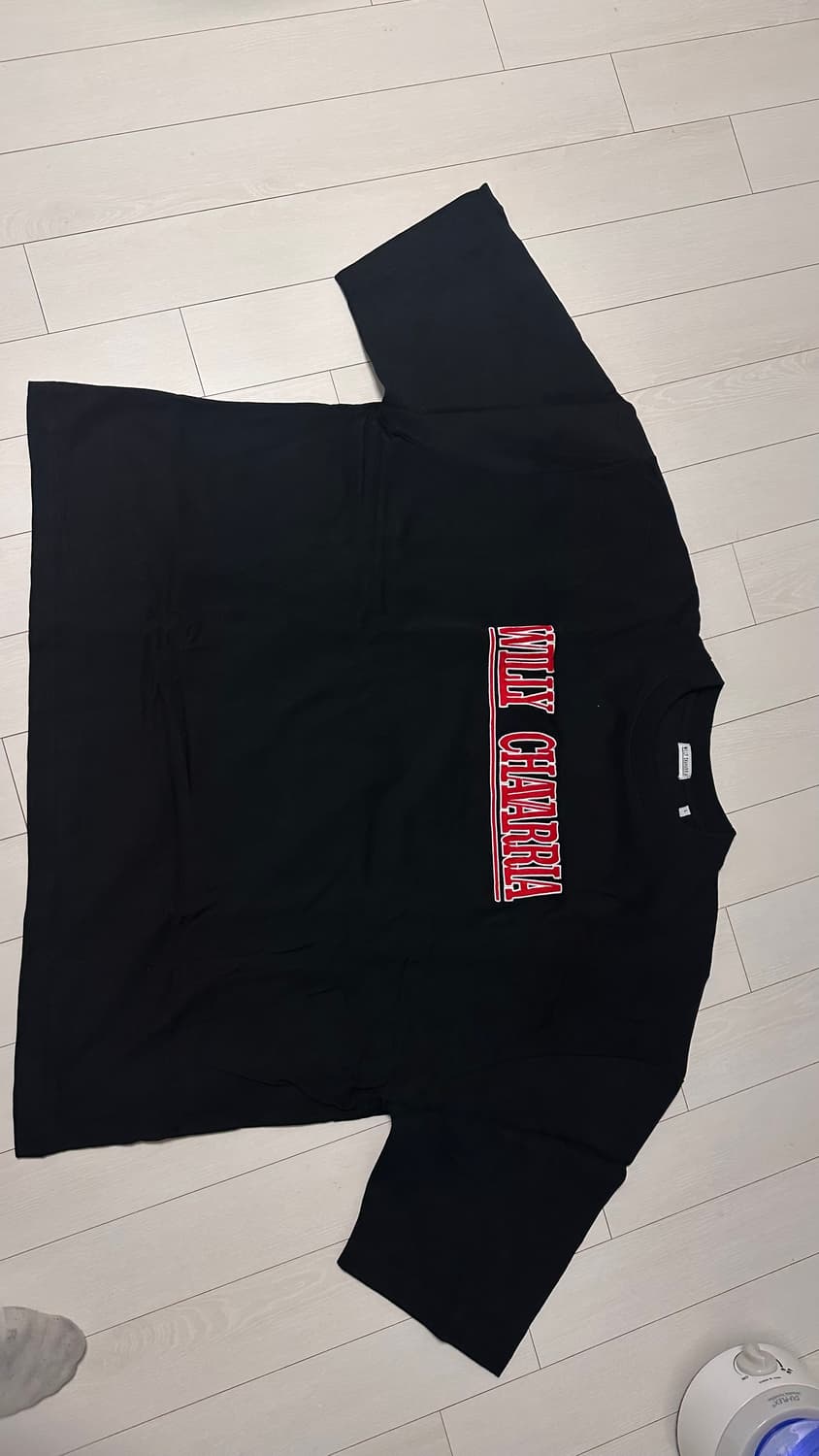 willy chavarria 레드 폰트 티셔츠 L사이즈 상품이미지1