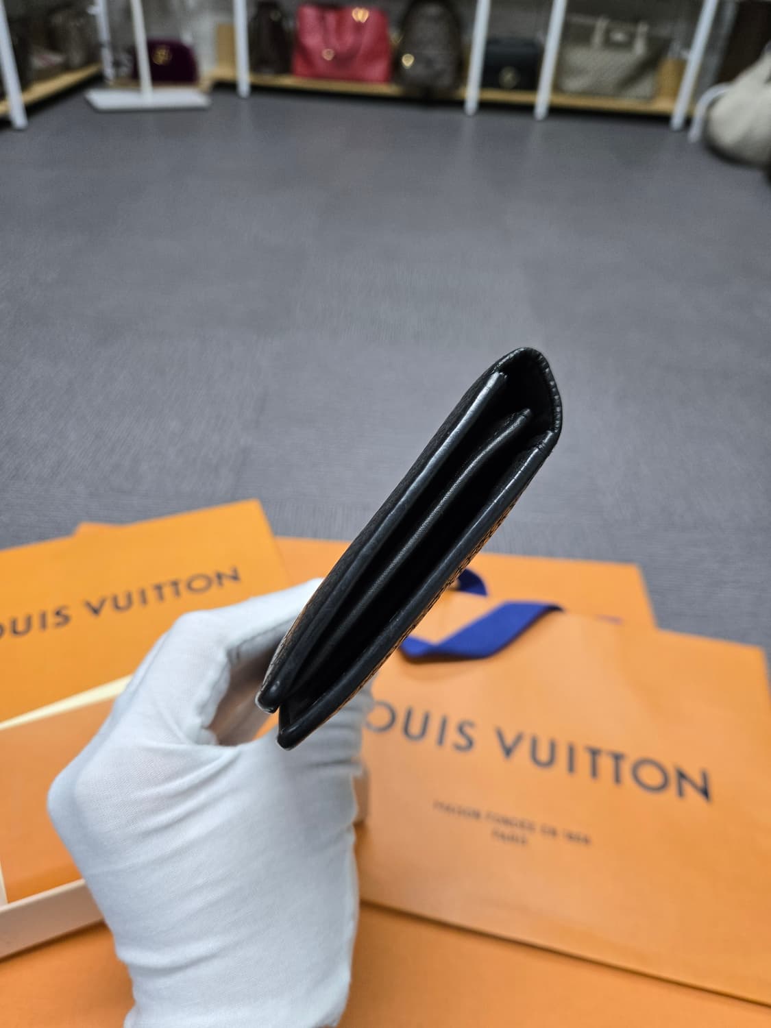 [특가][정품] 루이비통 쉐도우 장지갑 상품이미지4