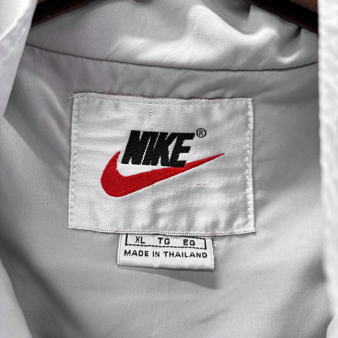 나이키 레이싱 모티브 트랙자켓 컬러블럭 스티치 디테일 그레이 상품이미지9