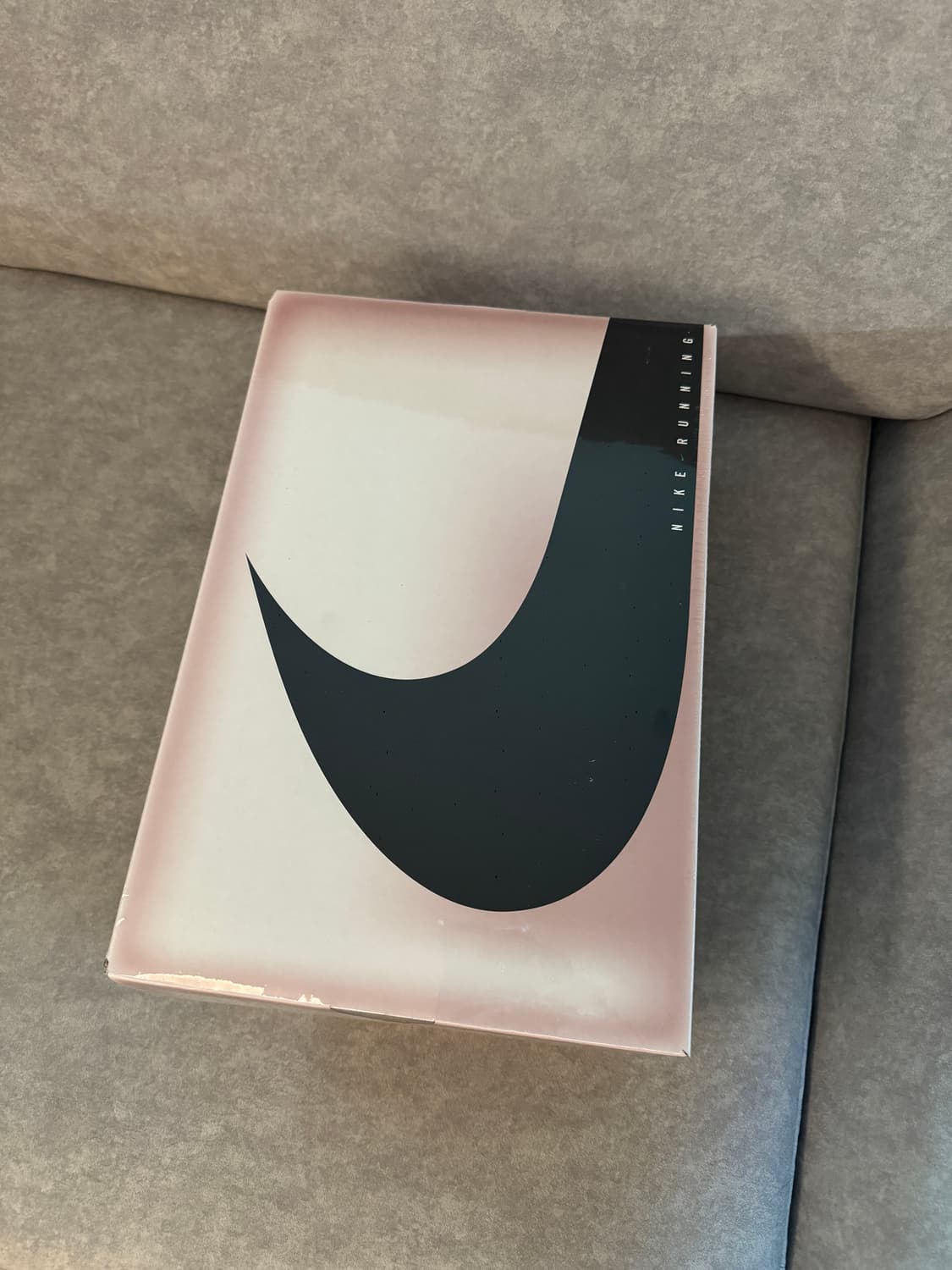 나이키 런닝화 페가수스 41 엘리우드 킵초게 275 새상품 상품이미지3