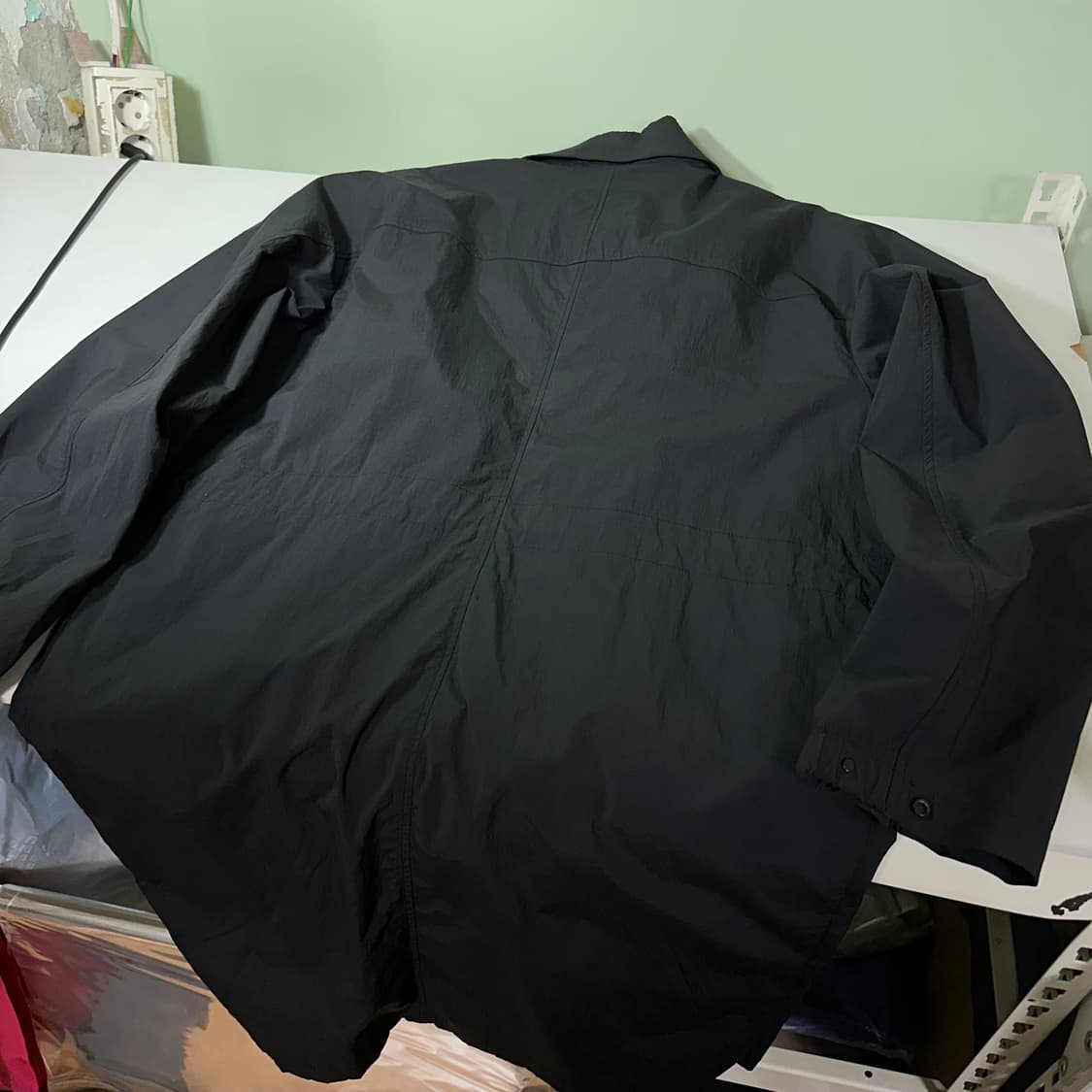 M 95 일꼬르소 블랙 간절기용 나일론 트렌치코트 상품이미지5