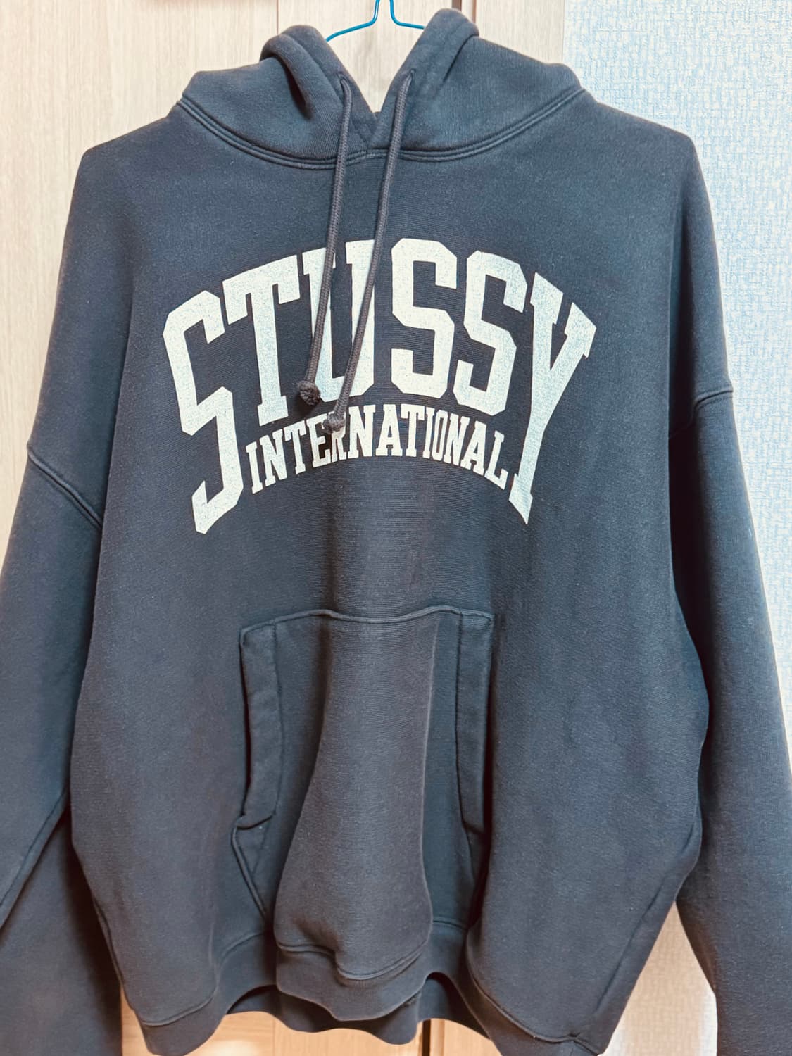 스투시 인터네셔널 후디 m 상품이미지1