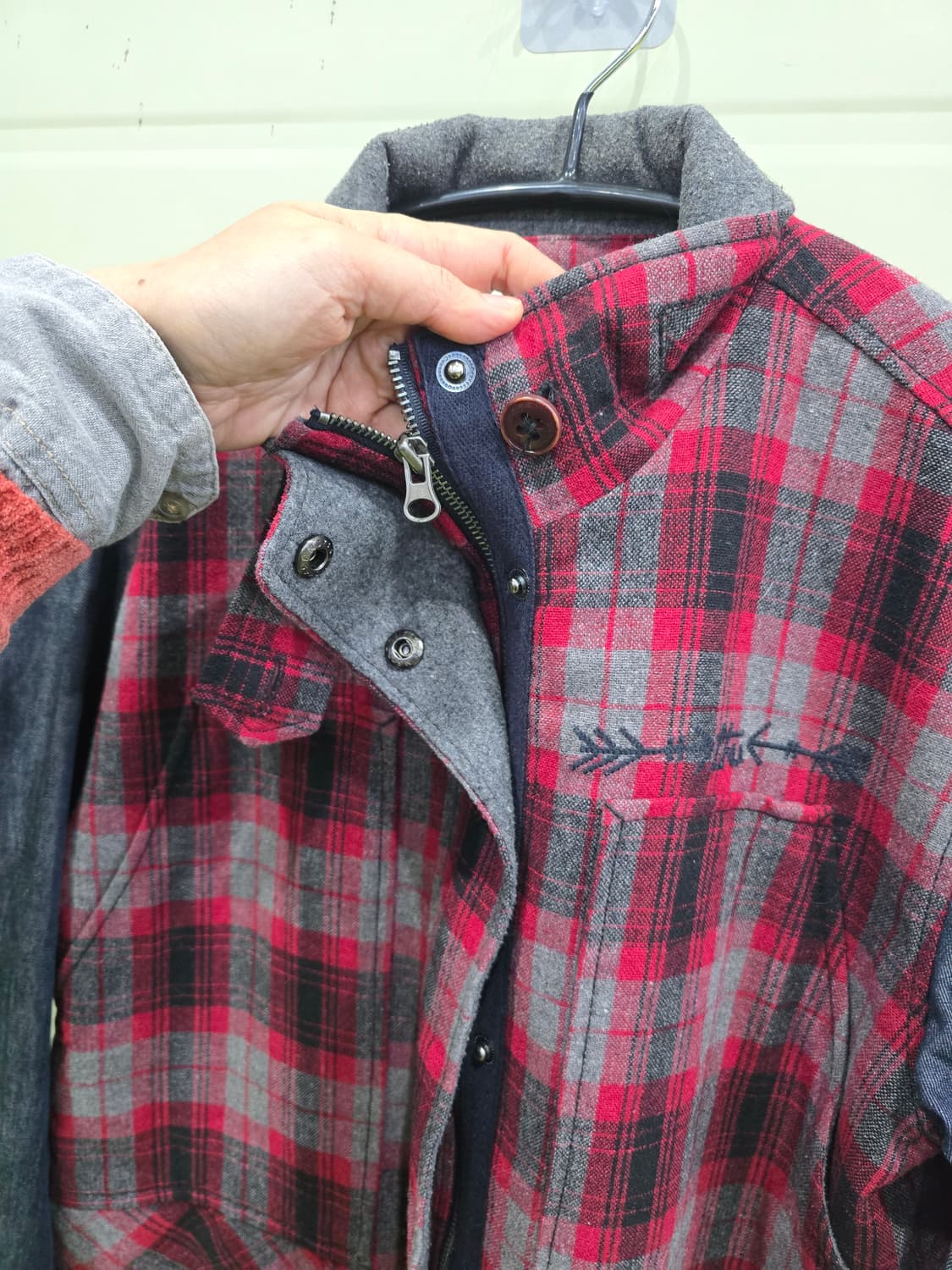 써스데이 아일랜드 체크 데님 롱 코트 S 상품이미지7