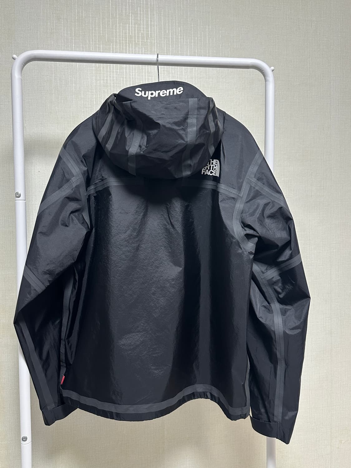 슈프림 노스페이스 서밋 자켓 상품이미지2