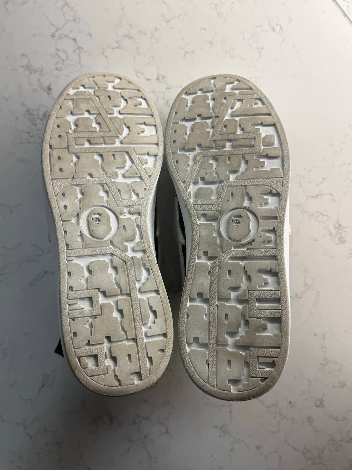 베이프 스컬 스타 스니커즈 상품이미지6