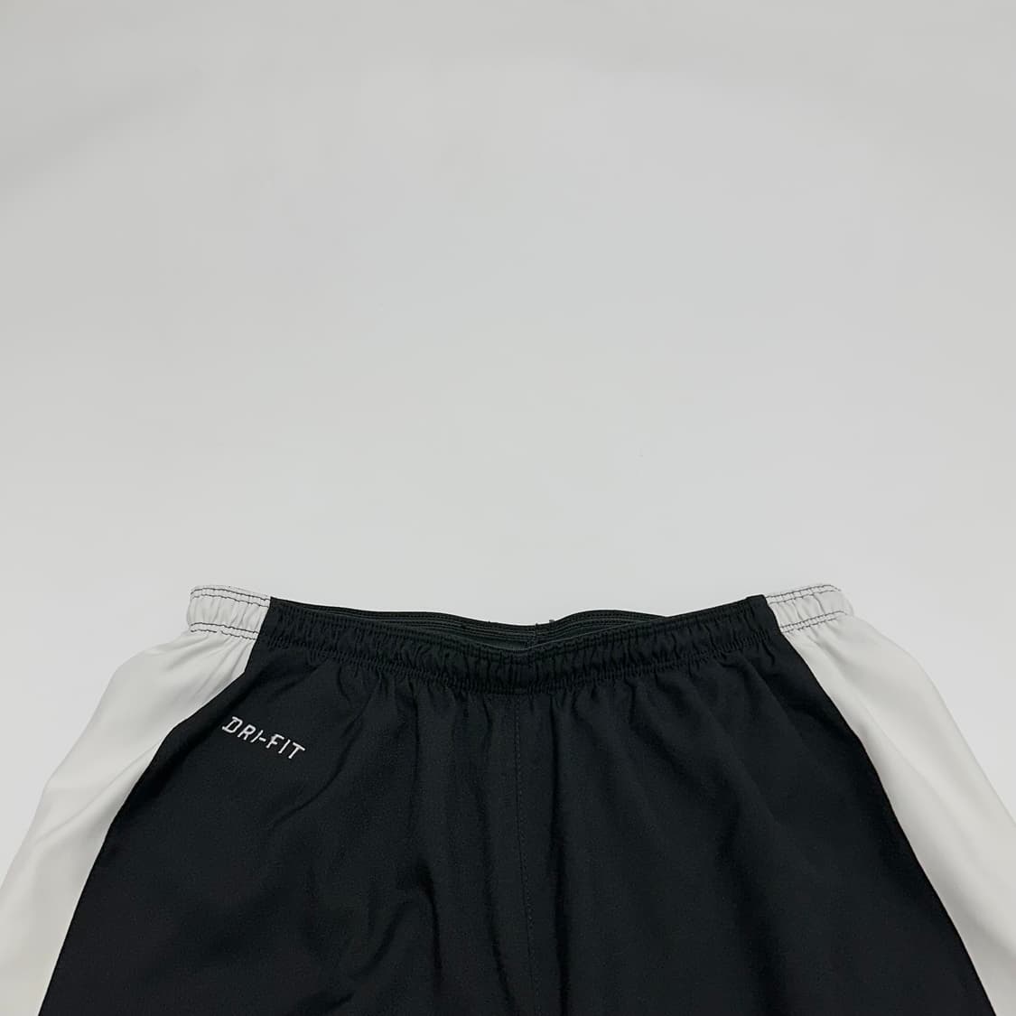 나이키 드라이핏 스우시 우븐 쇼츠 트레이닝 반바지 상품이미지2