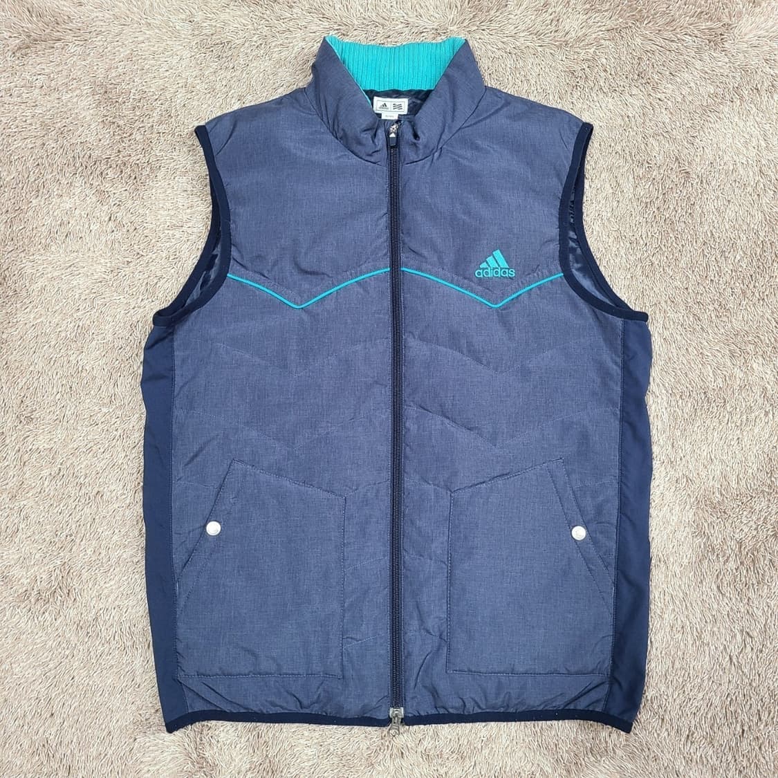 아디다스 다운패딩 ​​​조끼 상품이미지1