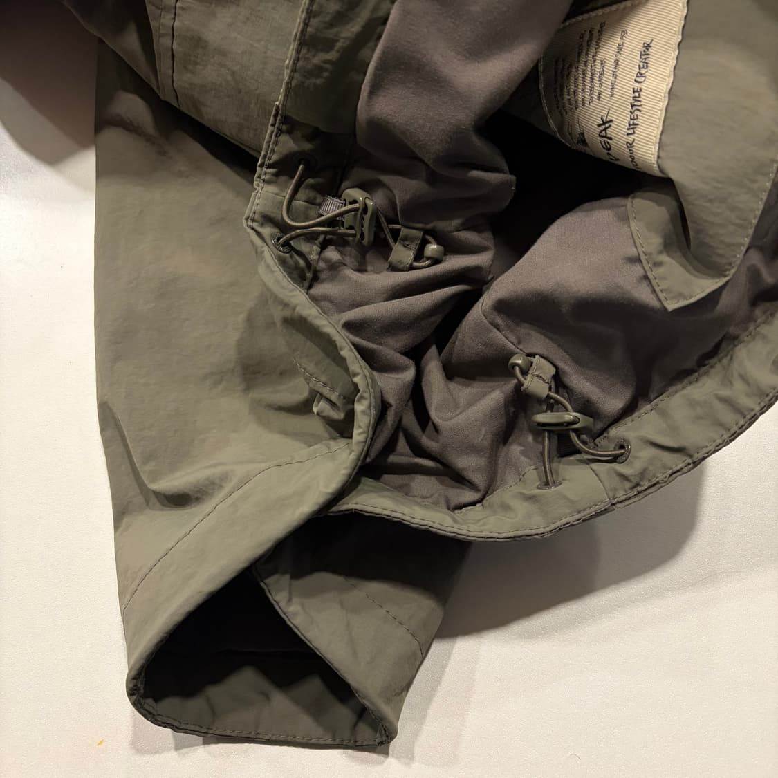[85] 스노우피크 포켓 후드 바람막이 자켓 카키 D209 상품이미지9