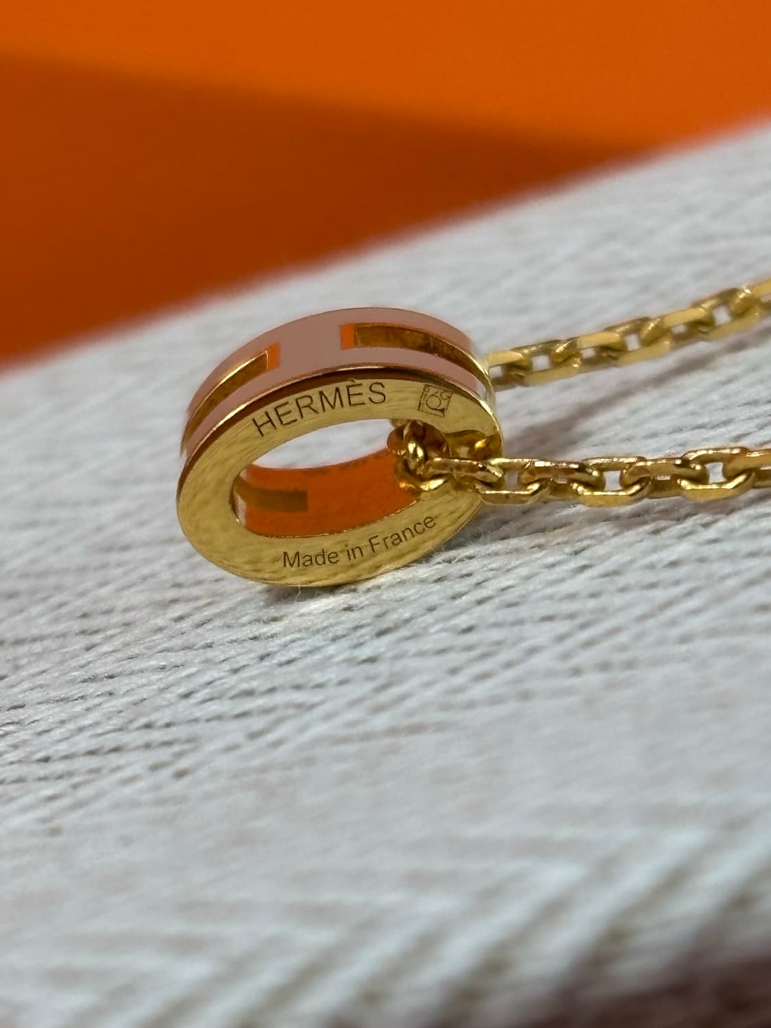 (새상품급/25년식)에르메스 팝아슈 골드 마롱글라세 상품이미지5